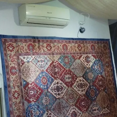 Sleep & Shower In A Typical District Apartamento Córdoba