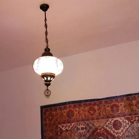 Apartamento Sleep & Shower In A Typical District *