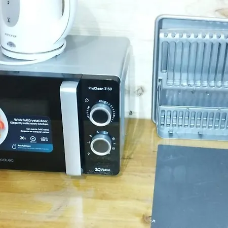 Апартаменти Sleep & Shower In A Typical District Кордова