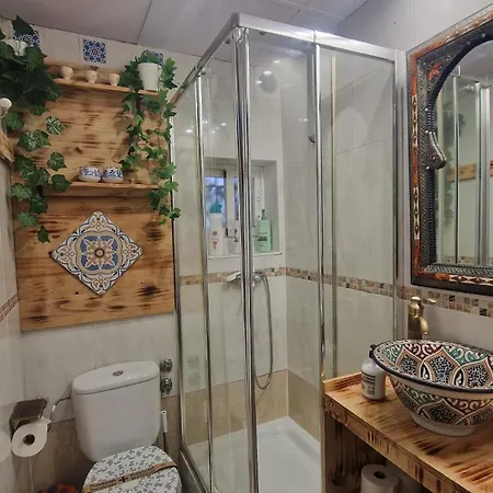 Apartamento Sleep & Shower In A Typical District Córdoba