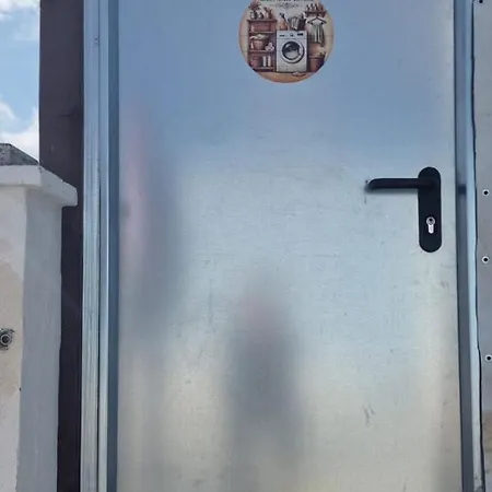 Apartment Sleep & Shower In A Typical District Cordoba