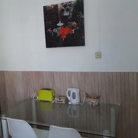 Apartment Sleep & Shower In A Typical District Cordoba