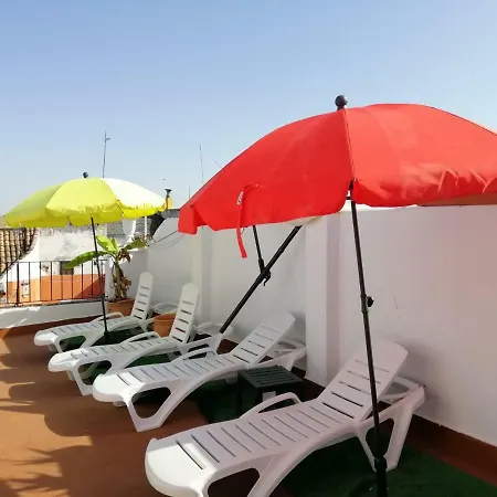 Sleep & Shower In A Typical District Apartment Cordoba