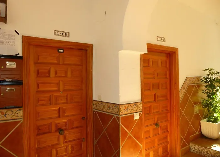 דירה Sleep & Shower In A Typical District *